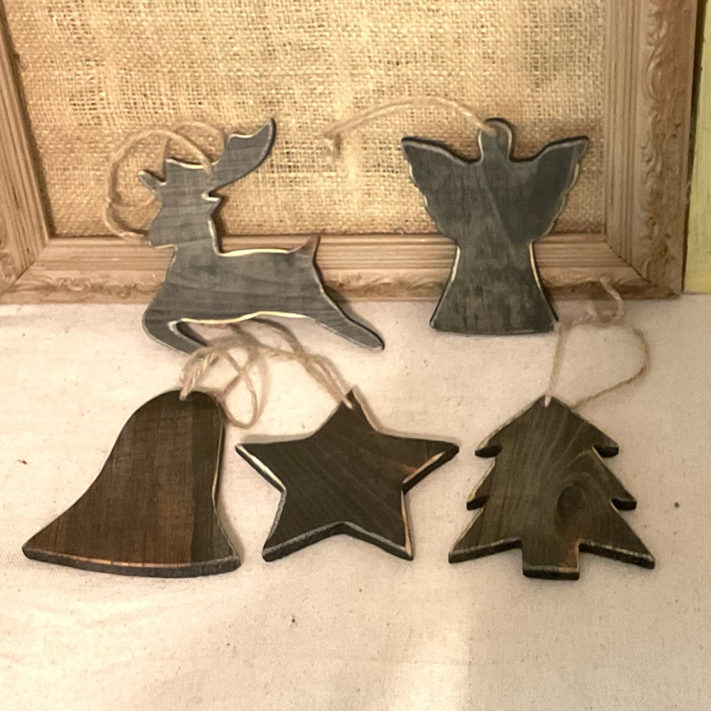 Rustic Wooden Holiday Ornaments Set